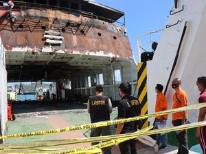 12 Saksi Diperiksa soal Kebakaran KMP Nusa Penida di Lembar 12 Saksi Diperiksa soal Kebakaran KMP Nusa Penida di Lembar
