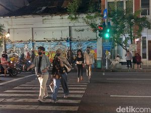Ketua PKK Surabaya akan Wadahi Anak-anak untuk Fashion Street Ketua PKK Surabaya akan Wadahi Anak-anak untuk Fashion Street
