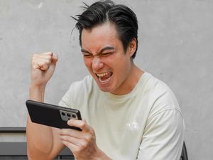 Kemenkumham: Baim Wong Belum Tarik Pendaftaran Citayam Fashion Week Kemenkumham: Baim Wong Belum Tarik Pendaftaran Citayam Fashion Week