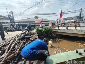Mampang Depok Banjir, Lurah Komplain Drainase Tak Fungsi ke Pemkot