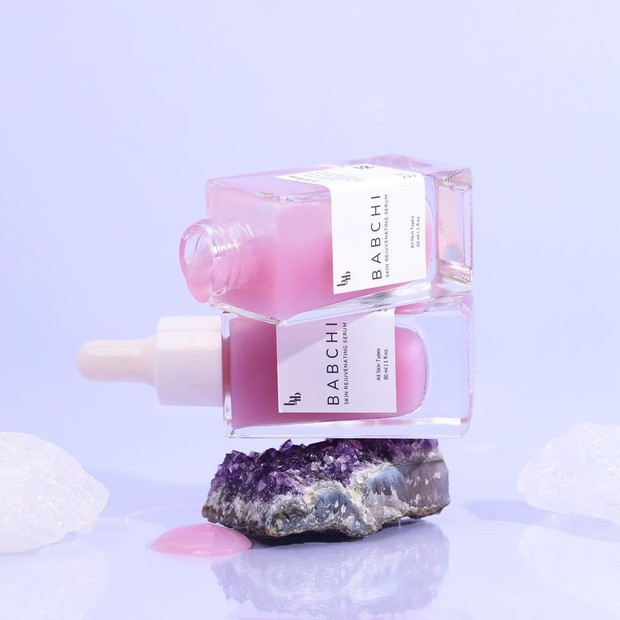 By The Beau Babchi Skin Rejuvenating Serum/Foto: instagram.com/bythebeau Rekomendasi Skincare Bakuchiol Untuk Jerawat dan Mengurangi Tanda Penuaan di Usia Pertengahan 20an