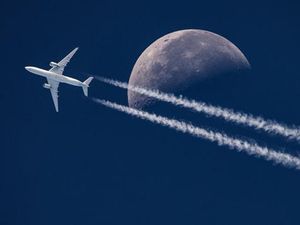 Ahli: Kerusakan Iklim Akibat Contrail Pesawat Bisa Diatasi dengan Biaya Murah Ahli: Kerusakan Iklim Akibat Contrail Pesawat Bisa Diatasi dengan Biaya Murah