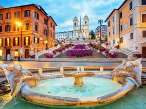 Rendam Kaki di Air Mancur Ikonik, Turis Ini Didenda Rp 7,6 Juta