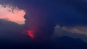 Gunung Sakurajima di Jepang Meletus, Begini Potretnya