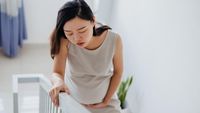 sakit perut bagian bawah hilang timbul saat hamil 9 bulan 4