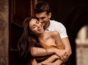 Trik Tarik Ulur yang Elegan Saat PDKT, Bikin Gebetan Makin Penasaran! Trik Tarik Ulur yang Elegan Saat PDKT, Bikin Gebetan Makin Penasaran!