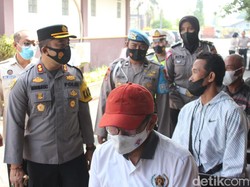 Warga Bisa Bayar Pajak Sekaligus Vaksin di Samsat Jombang