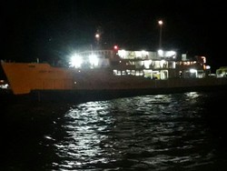 KMP Rodhita Gagal Nyandar di Pelabuhan Padangbai Akibat Cuaca Buruk