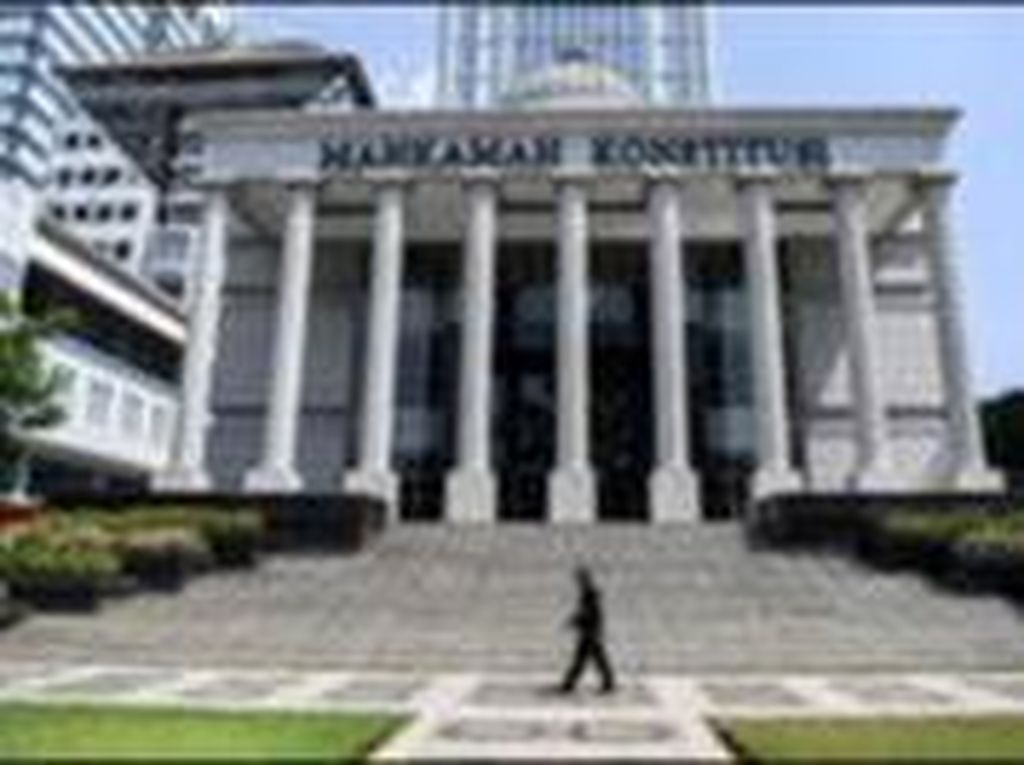 Nasihat MK ke Wakil Ketua KPK Pertajam Gugatan Batas Usia Nasihat MK ke Wakil Ketua KPK Pertajam Gugatan Batas Usia