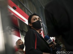 Brigita Manohara Terima Uang tapi Tepis Hubungan Khusus dengan Bupati Ricky