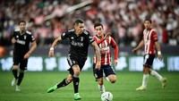 Angel Di Maria juga baru menjalani debut dengan Si Nyonya Tua (Getty Images)