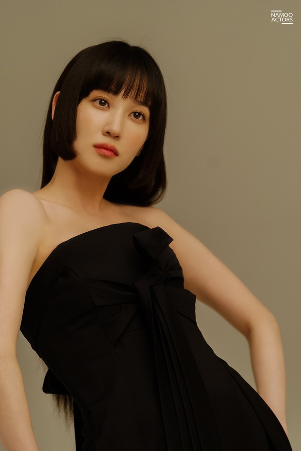 Park Eunbin pada pemotretan majalah Allure / Foto : Instagram.com/namooactors Park Eunbin pada pemotretan majalah Allure / Foto : Instagram.com/namooactors