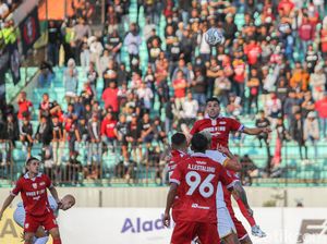 Duet Bek Persis Solo Jaimerson-Fabiano Jadi Benteng Serangan PSM Makassar Duet Bek Persis Solo Jaimerson-Fabiano Jadi Benteng Serangan PSM Makassar