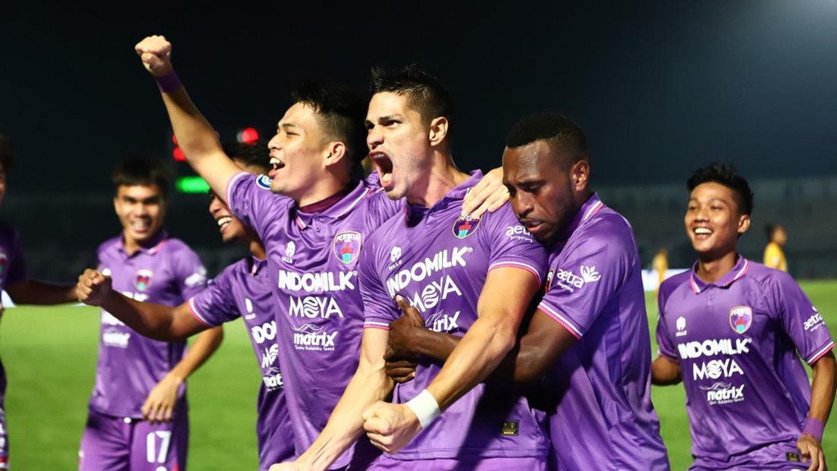 Persita mengalahkan Persik 2-0. Foto: Dok. Persita