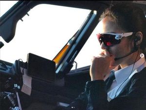 Kisah Soraya Syahnaz, Pilot Perempuan Lulusan S2 Kenotariatan Undip Kisah Soraya Syahnaz, Pilot Perempuan Lulusan S2 Kenotariatan Undip