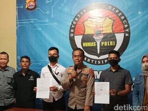 Viral Pengendara Pelat Merah Disetop Wartawan di Serang, Polisi Turun Tangan Viral Pengendara Pelat Merah Disetop Wartawan di Serang, Polisi Turun Tangan