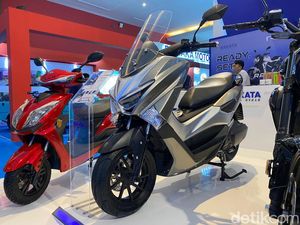 Rakata Rilis Dua Motor Listrik, Ada Kembaran Nmax Dijual Rp 41,1 Juta Rakata Rilis Dua Motor Listrik, Ada Kembaran Nmax Dijual Rp 41,1 Juta