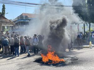 PLN UP 3 Pinrang Jelaskan Sebab Dusun Pappangan Belum Masuk Listrik