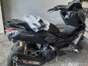 Rombongan Pemotor Ricuh dengan Warga di Jalan Gejayan Sleman Rombongan Pemotor Ricuh dengan Warga di Jalan Gejayan Sleman