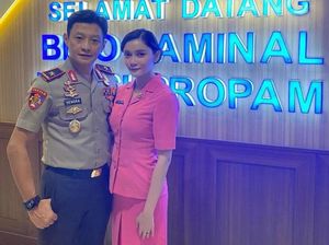 Istri Speechless Usai Tahu Hendra Kurniawan Divonis 3 Tahun Bui Istri Speechless Usai Tahu Hendra Kurniawan Divonis 3 Tahun Bui