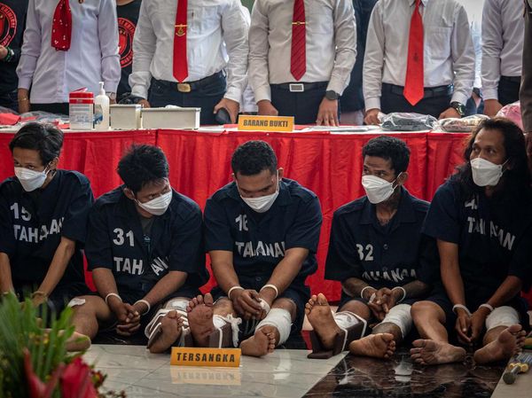 Nih Tampang Para Pembunuh Bayaran Istri Kopda Muslimin