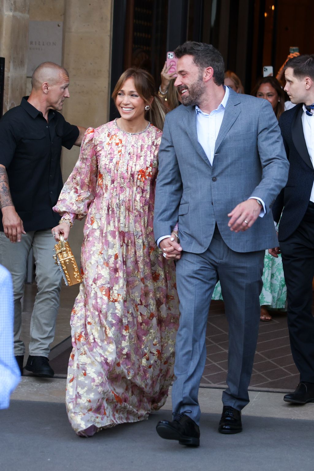 PARIS, FRANCE - JULY 23: Jennifer Lopez and Ben Affleck are seen leaving Hôtel de Crillon on July 23, 2022 in Paris, France. (Photo by Pierre Suu/GC Images)