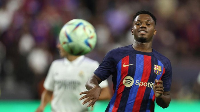 LAS VEGAS, NV - JULY 23: Ansu Fati of FC Barcelona during the preseason friendly match between Real Madrid and Barcelona at Allegiant Stadium on July 23, 2022 in Las Vegas, Nevada. (Photo by James Williamson - AMA/Getty Images)