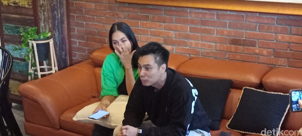 baim Wong cabut pendaftaran Citayam Fashion Week di Kemenkumham.
