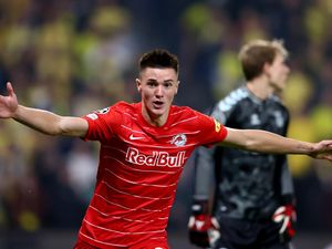 MU Mau Sesko? Bayar Rp 4,5 T Plus Bruno Fernandes