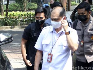 Pengacara: Bharada E Akan Terus Terang, Ada yang Perintahkan