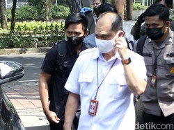 Pengacara: Bharada E Akan Terus Terang, Ada yang Perintahkan