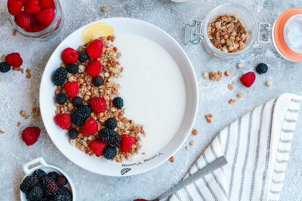 Bukan pilihan menu diet sehat, yogurt rasa justru tinggi gula dan beresiko memicu diabetes/Foto: pexels.com/Anastasia Belousova