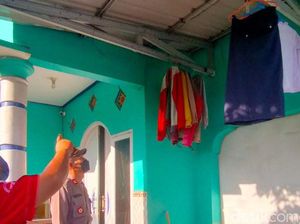 Aksi Dua Pria di Klaten Sikat Jaket di Jemuran Terekam CCTV Aksi Dua Pria di Klaten Sikat Jaket di Jemuran Terekam CCTV