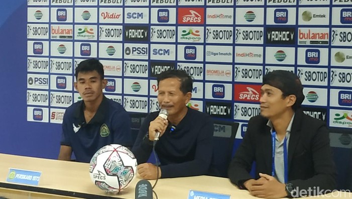 Djadjang Nurdjaman kini jadi pelatih Persikabo 1973