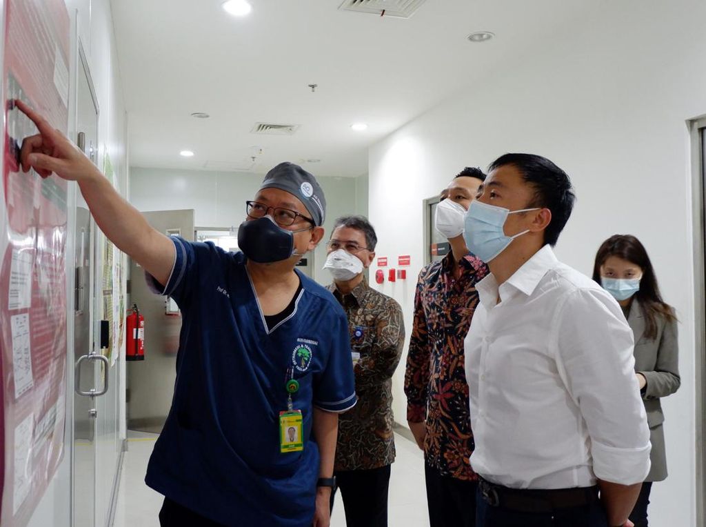 Dorong Pengembangan Vaksin Berbasis mRNA Karya Anak Bangsa Dorong Pengembangan Vaksin Berbasis mRNA Karya Anak Bangsa