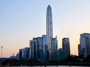 Tanda Kiamat: Orang Tak Beralas Kaki Berlomba Dirikan Gedung Mewah Tanda Kiamat: Orang Tak Beralas Kaki Berlomba Dirikan Gedung Mewah