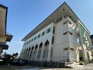 UIN Bandung Kukuhkan 20 Guru Besar Baru, Ini Daftarnya UIN Bandung Kukuhkan 20 Guru Besar Baru, Ini Daftarnya