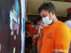 5 Maling Motor di Bangkalan Ditangkap, Sepucuk Senpi Disita