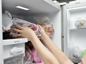 12 Cara Menyimpan Daging Kurban agar Awet, Segar, dan Tahan Lama 12 Cara Menyimpan Daging Kurban agar Awet, Segar, dan Tahan Lama