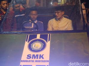 Jajal Mobil Listrik Buatan SMK di Jepara, Sandiaga: Hati-hati Elon Musk