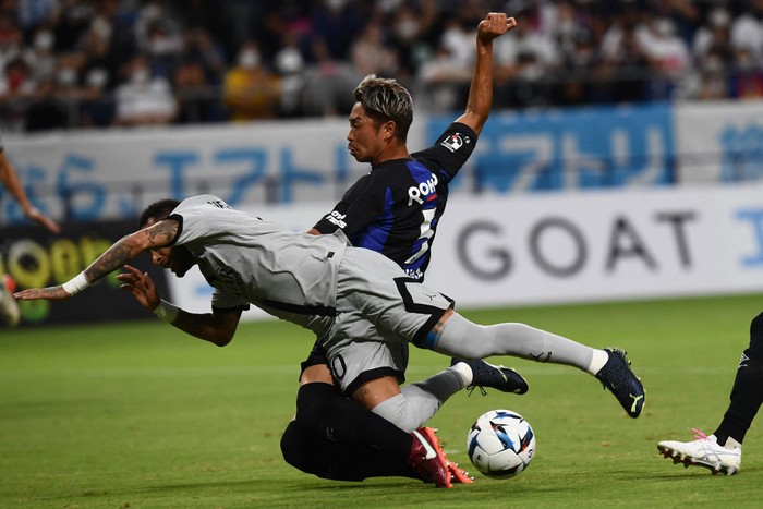 Neymar, Gamba Osaka Paris Saint-Germain's Brazilian forward Neymar (L) falls in a tackle from Gamba Osaka's Japanese midfielder Genta Miura during PSG's Japan Tour football match against Gamba Osaka at Suita stadium in Osaka on July 25, 2022. (Photo by Toshifumi KITAMURA / AFP) (Photo by TOSHIFUMI KITAMURA/AFP via Getty Images)