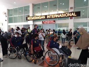 Atlet ASEAN Para Games 2022 Mulai Berdatangan di Bandara Adi Soemarmo Atlet ASEAN Para Games 2022 Mulai Berdatangan di Bandara Adi Soemarmo