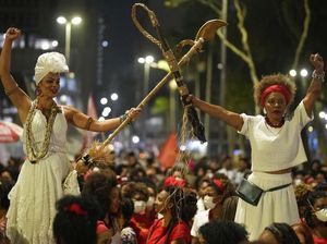 Hiruk Pikuk Wanita Kulit Berwarna di Brasil Tolak Rasisme