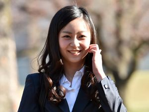 Potret Putri Kako dari Jepang, Adik Putri Mako yang Kini Jadi Simbol Harapan Potret Putri Kako dari Jepang, Adik Putri Mako yang Kini Jadi Simbol Harapan
