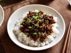10 Makanan Korea Populer yang Wajib Dicoba, Mana Favoritmu? 10 Makanan Korea Populer yang Wajib Dicoba, Mana Favoritmu?