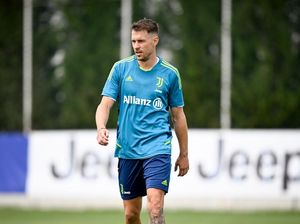 Aaron Ramsey Gabung Nice Usai Diputus Juventus Aaron Ramsey Gabung Nice Usai Diputus Juventus