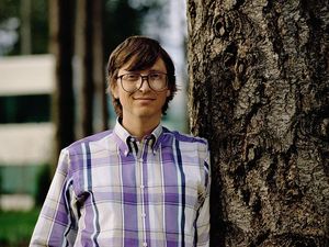 Jika Bisa Memutar Waktu, Ini yang Akan Dilakukan Bill Gates