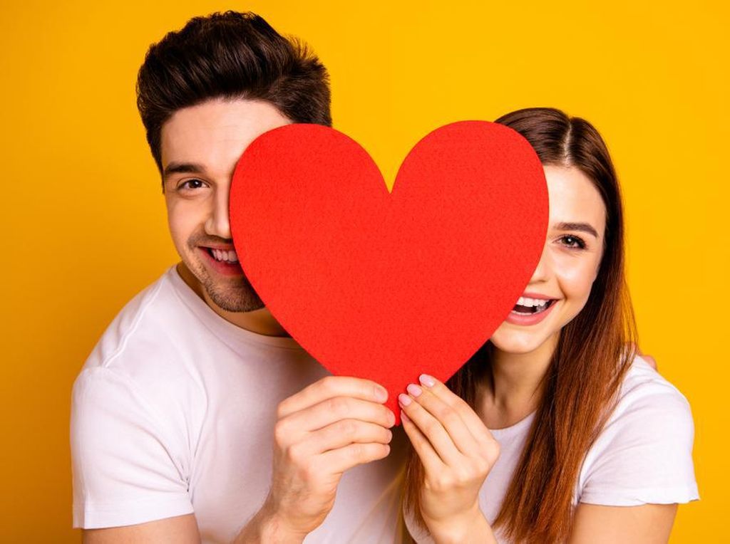Cara Simpel Bikin Gebetan Makin Nempel & Jatuh Cinta, Apa Aja? Cara Simpel Bikin Gebetan Makin Nempel & Jatuh Cinta, Apa Aja?