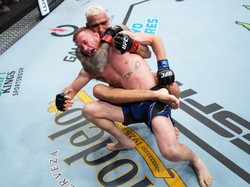 Awas Islam Makhachev, Charles Oliveira Punya Rekor Ini di UFC