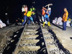 Waspada, Ada Perbaikan Jalur KA di Desa Gitik, Rogojampi-Banyuwangi